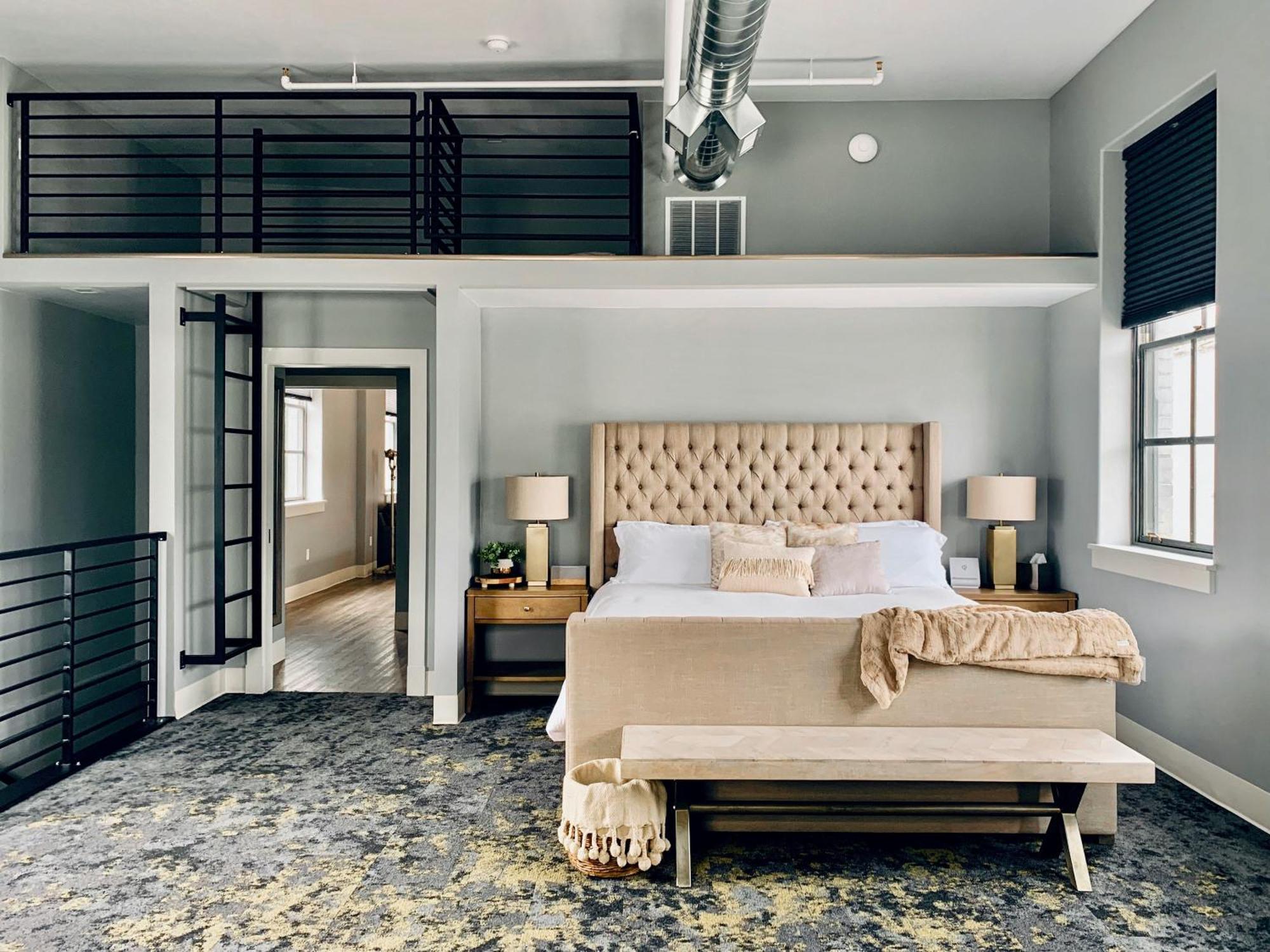 Hotel Ocean Suits Near Igi Delhi Airport 4*